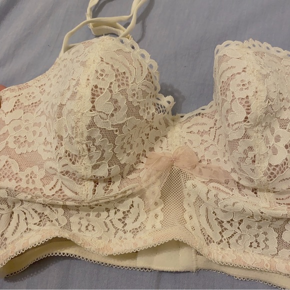 NWOT B’ Tempt’D Wacoal Ciao Bella Balconette Bra M - Picture 3 of 6